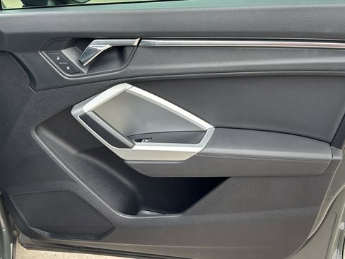 Used 2020 Audi Q3 2.0T Premium Plus image 27