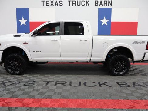 Used 2020 RAM 2500 Laramie w/ Night Edition AWD/4WD image 1
