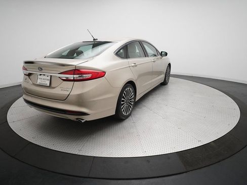 Used 2017 Ford Fusion Titanium image 38