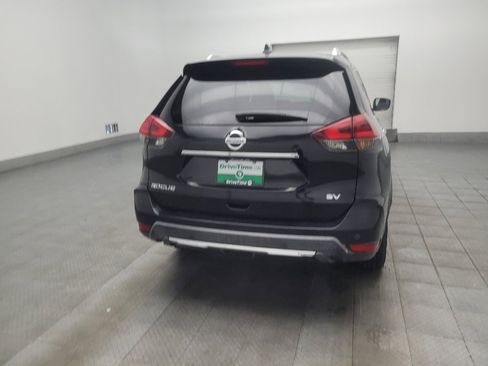 Used 2019 Nissan Rogue SV FWD image 7