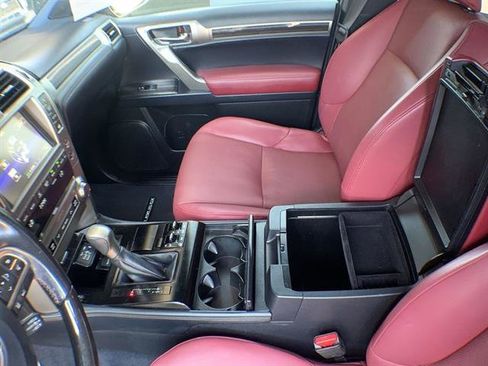 Used 2020 Lexus GX 460 Premium image 21