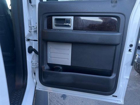 Used 2013 Ford F150 Platinum image 13