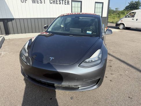 Used 2018 Tesla Model 3 Long Range AWD/4WD image 3