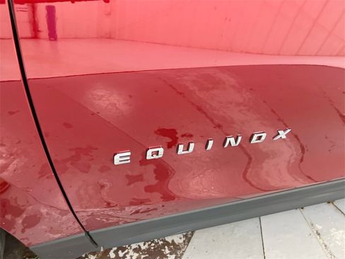 Used 2020 Chevrolet Equinox Premier image 25