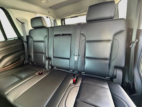 Used 2018 GMC Yukon SLT w/ Open Road Package AWD/4WD image 15