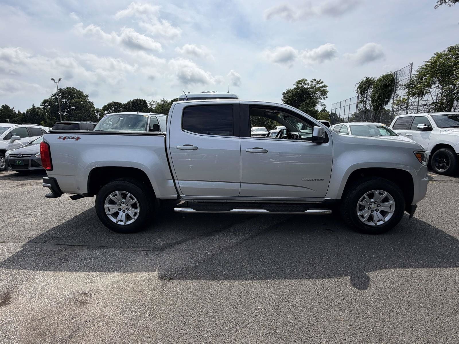 Used 2019 Chevrolet Colorado LT w/ LT Convenience Package AWD/4WD image 6