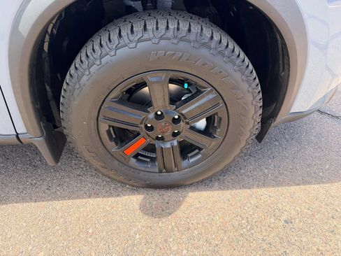 New 2026 Nissan Rogue SV AWD/4WD image 10
