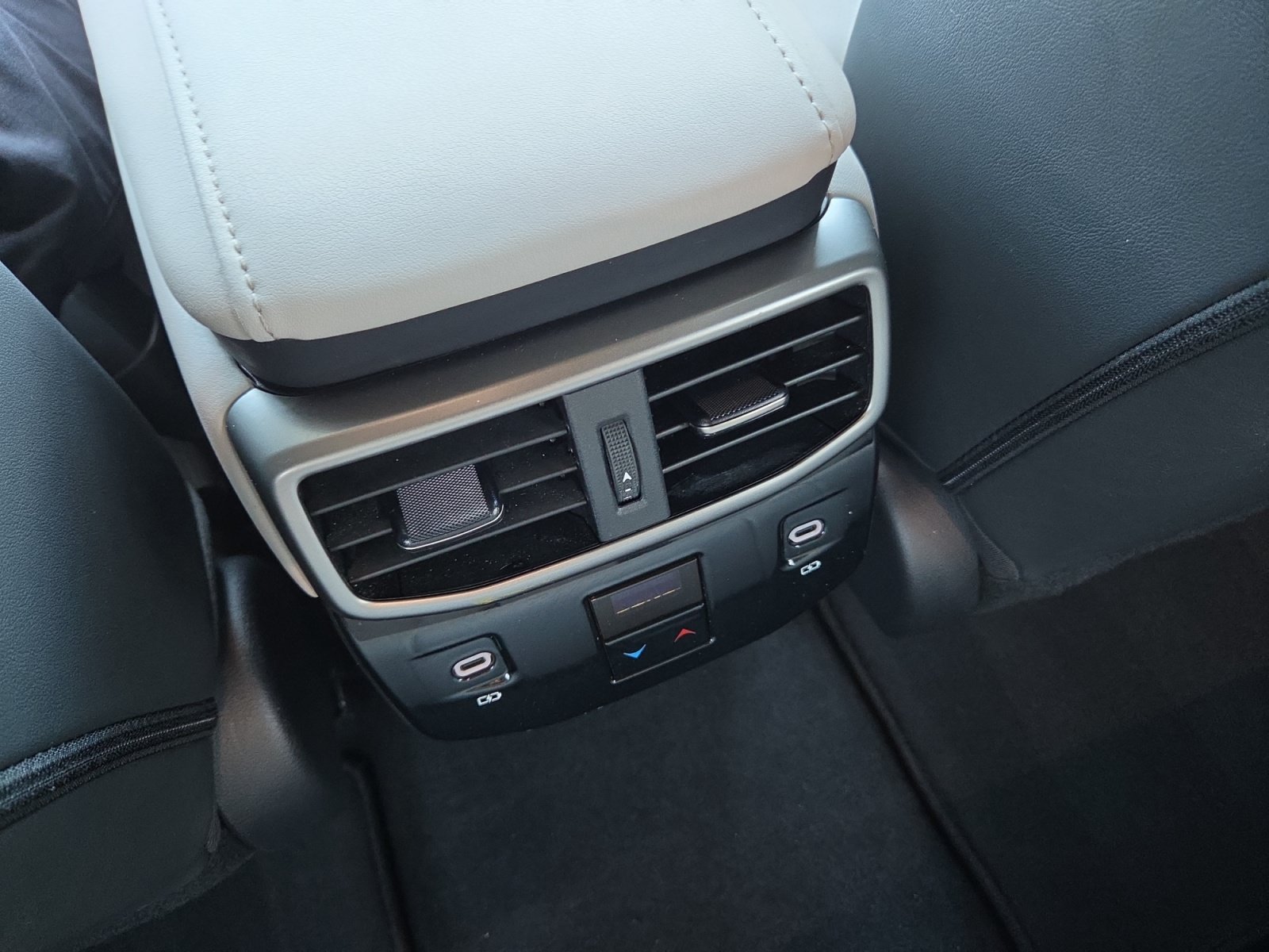 Certified 2024 Lexus RX 350 Premium Plus w/ Convenience Package FWD image 32