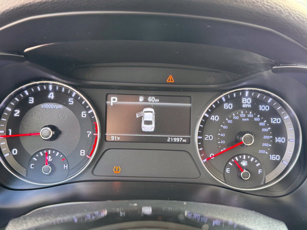 Used 2024 Kia Forte LXS FWD image 13