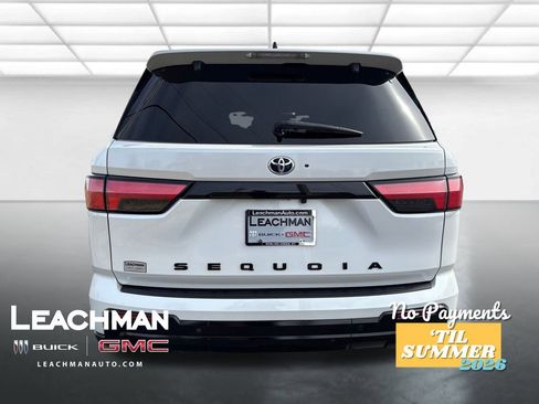 Used 2023 Toyota Sequoia Platinum image 6
