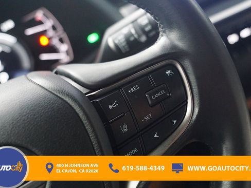 Used 2024 Lexus UX 250h FWD image 23