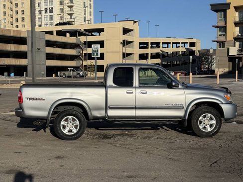 Used 2006 Toyota Tundra SR5 AWD/4WD image 6