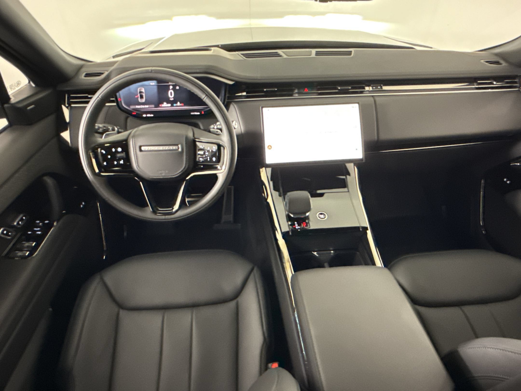 New 2026 Land Rover Range Rover Sport Dynamic SE AWD/4WD image 16