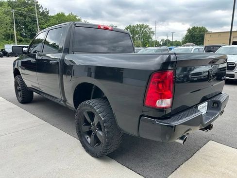 Used 2017 RAM 1500 Express w/ Black Ram 1500 Express Group AWD/4WD image 7
