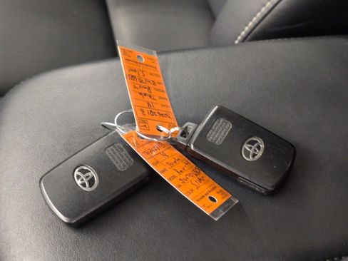 Used 2018 Toyota RAV4 Limited w/ All Weather Liner Package AWD/4WD image 27
