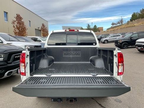 Used 2019 Nissan Frontier SV image 16