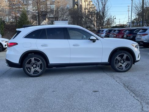 New 2026 Mercedes-Benz GLC 300 image 5