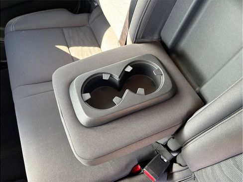 Used 2022 Nissan Frontier SV image 32