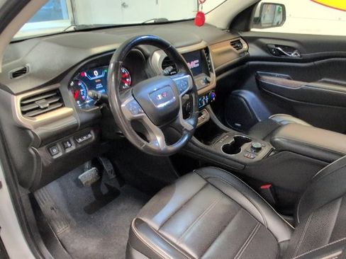 Certified 2021 GMC Acadia Denali w/ GMC Pro Grade Package image 10