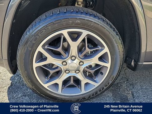 Used 2018 Jeep Grand Cherokee Limited AWD/4WD image 20