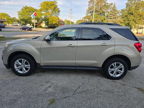 Used 2011 Chevrolet Equinox LT w/ Driver Convenience Package image 4