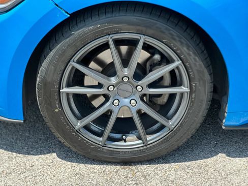 Used 2017 Ford Mustang Premium RWD image 25