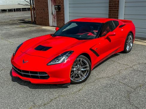 Used 2015 Chevrolet Corvette Stingray Coupe w/ 3LT Preferred Equipment Group RWD image 3