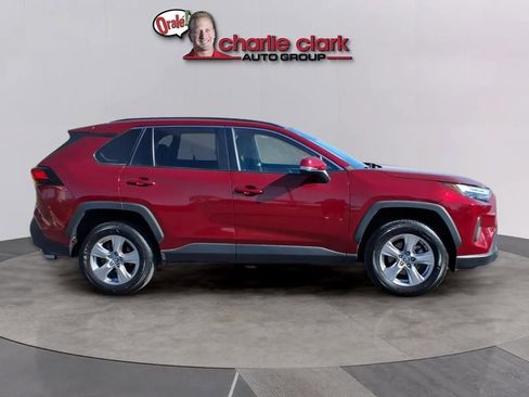 Used 2025 Toyota RAV4 XLE image 7