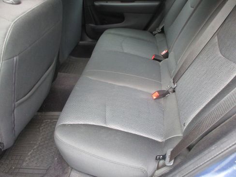 Used 2011 Chrysler 200 Touring image 8