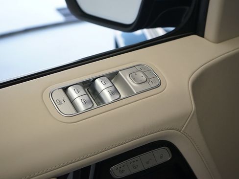 Used 2026 Mercedes-Benz G 63 AMG 4MATIC image 29