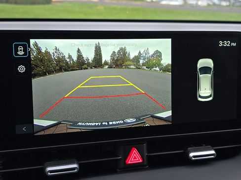 New 2025 Hyundai Ioniq 5 SE image 20