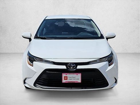 Certified 2024 Toyota Corolla LE FWD image 2