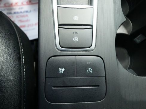 Used 2022 Ford Escape SEL image 30