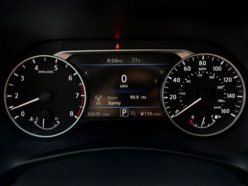 Certified 2024 Nissan Sentra SV FWD image 14