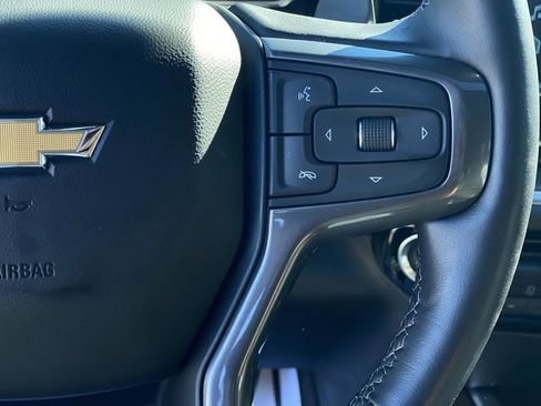 Certified 2025 Chevrolet Silverado 1500 High Country AWD/4WD image 22