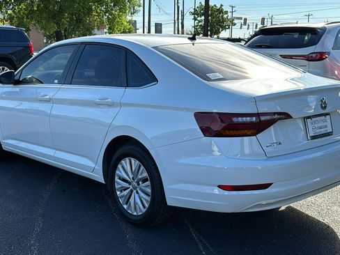 Used 2019 Volkswagen Jetta S image 5