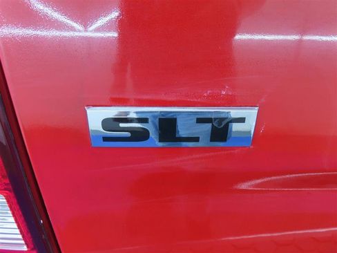 Used 2023 RAM 1500 Classic SLT w/ Trailer & Traction Group image 12