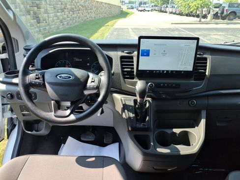 Used 2022 Ford Transit 350 XLT RWD image 31