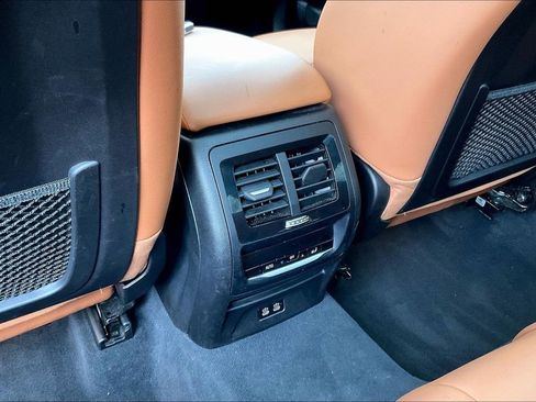 Used 2023 BMW X3 xDrive30i w/ Premium Package image 10