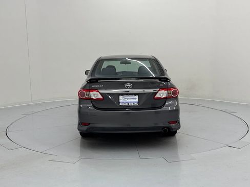 Used 2012 Toyota Corolla S image 5