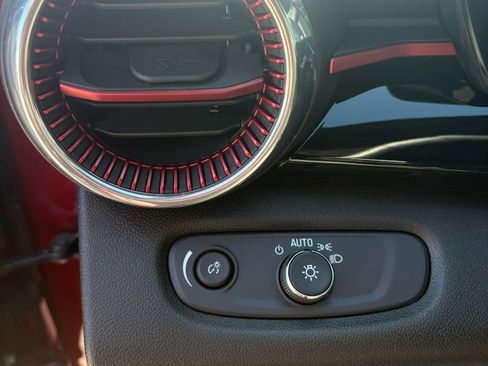 Used 2024 Chevrolet Trax RS w/ Driver Confidence Package image 18