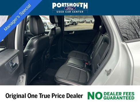 Certified 2023 Ford Escape ST-Line image 4