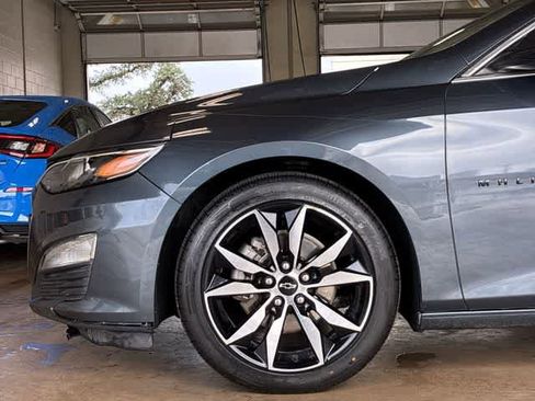 Used 2020 Chevrolet Malibu RS FWD image 14