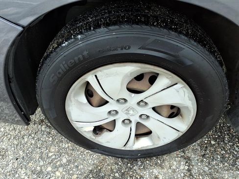 Used 2015 Honda Civic LX image 17