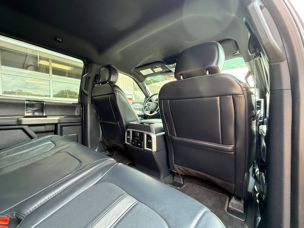 Used 2022 Ford F350 Platinum AWD/4WD image 43