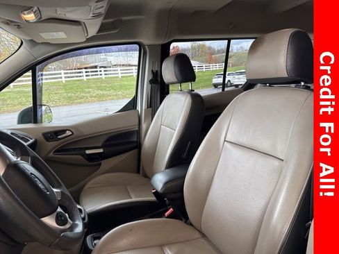 Used 2014 Ford Transit Connect XLT image 4