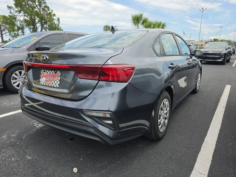 Certified 2021 Kia Forte Sedan FWD image 15