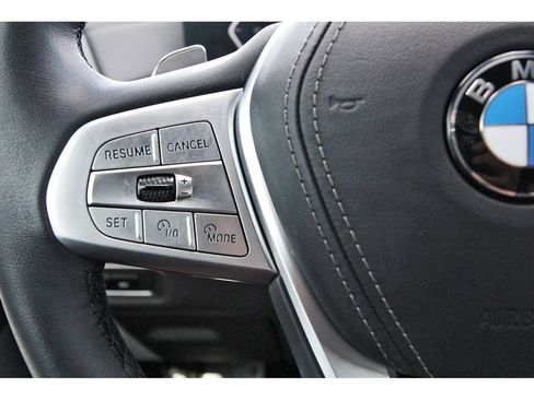 Used 2024 BMW X7 xDrive40i w/ Climate Comfort Package AWD/4WD image 19
