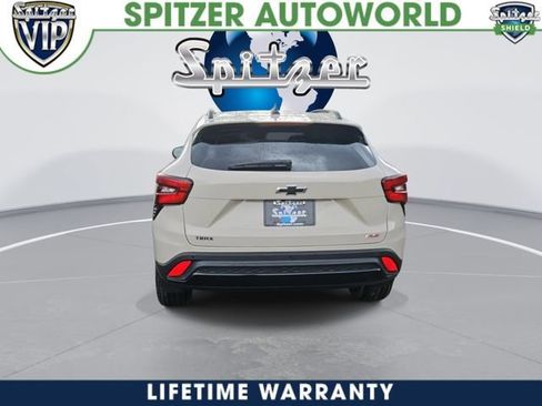 New 2026 Chevrolet Trax RS w/ Sunroof Package image 7