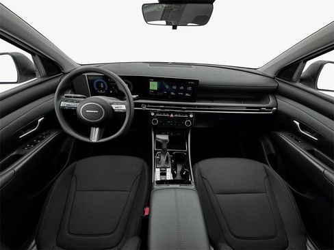 Certified 2025 Hyundai Tucson SEL image 13